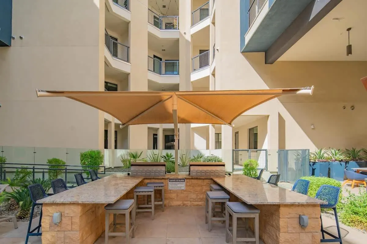スコッツデールChic 1Br Kierland Commons, Tpc Golf, Pool, Gym, W-Dアパートメント スコッツデール