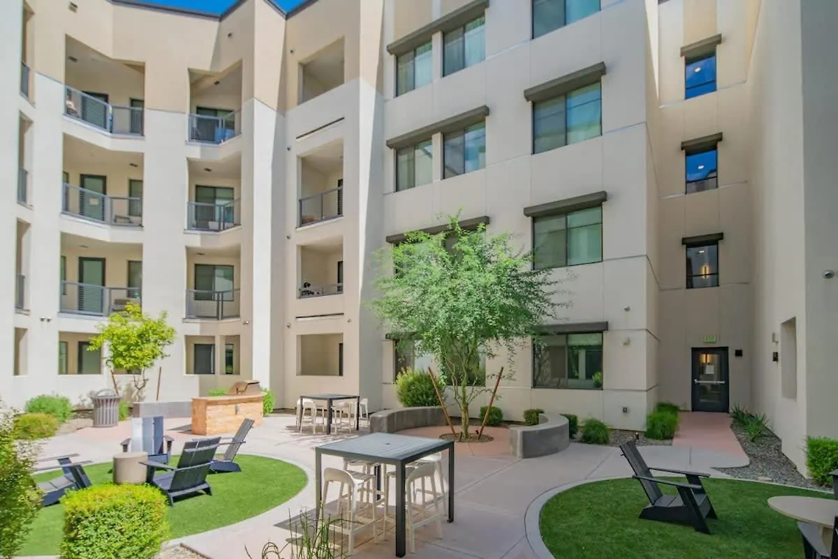 スコッツデールChic 1Br Kierland Commons, Tpc Golf, Pool, Gym, W-Dアパートメント